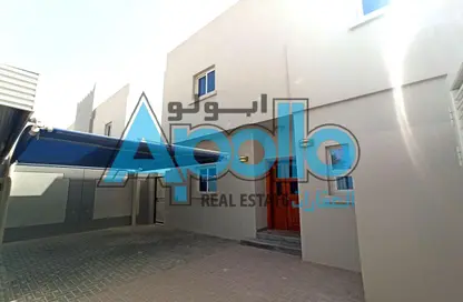 فيلا - 4 غرف نوم - 5 حمامات للايجار في عين خالد - الدوحة