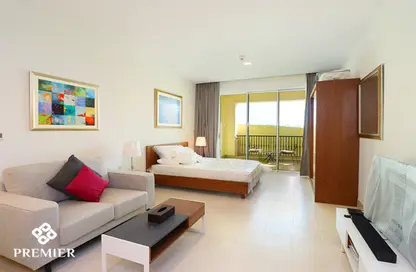 Apartment - Studio - 1 Bathroom for rent in Viva West - Viva Bahriyah - The Pearl Island - Doha