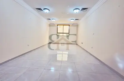 Apartment - 3 Bedrooms - 3 Bathrooms for rent in Al Sadd Road - Al Sadd - Doha