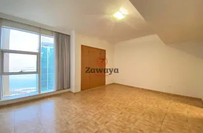 Apartment - 3 Bedrooms - 5 Bathrooms for rent in West Bay Villas - West Bay - West Bay - Doha