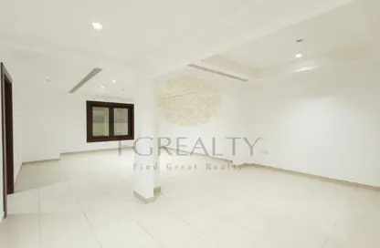 Apartment - 1 Bedroom - 2 Bathrooms for sale in East Porto Drive - Porto Arabia - The Pearl Island - Doha
