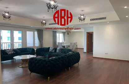 Living Room image for: Apartment - 3 Bedrooms - 4 Bathrooms for sale in East Porto Drive - Porto Arabia - The Pearl Island - Doha, Image 1