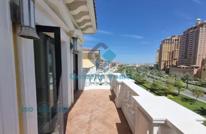 Apartment - 1 Bedroom - 2 Bathrooms for rent in Qanat Quartier - The Pearl Island - Doha