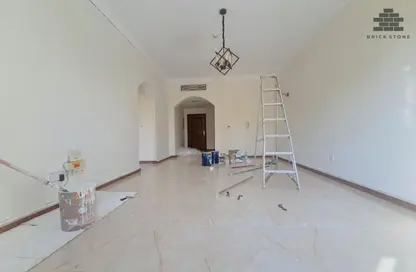 شقة - 2 غرف نوم - 2 حمامات للايجار في شارع السد - السد - الدوحة