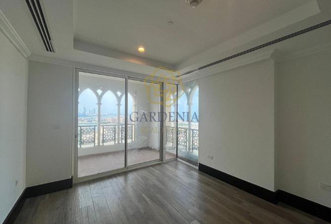 990230 - Property Image 2