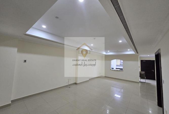 991141 - Property Image 2