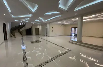Villa - 7 Bedrooms - 7 Bathrooms for rent in Legtaifiya Lagoon - West Bay - Doha