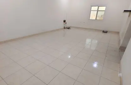 شقة - 3 غرف نوم - 2 حمامات للايجار في فريج بن محمود الشمالي - فريج بن محمود - الدوحة