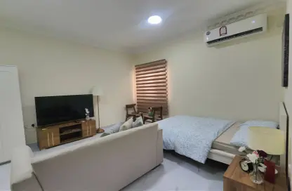 Apartment - Studio - 1 Bathroom for rent in Al Duhail South - Al Duhail - Doha