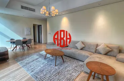 Apartment - 2 Bedrooms - 3 Bathrooms for rent in Giardino Apartments - The Pearl Island - Doha