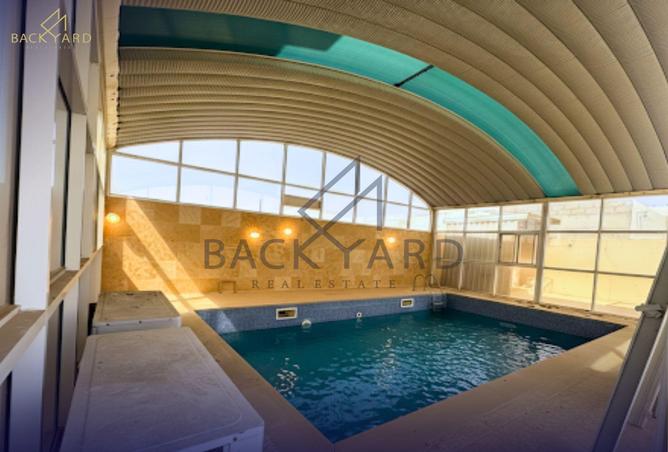 933141 - Property Image 3