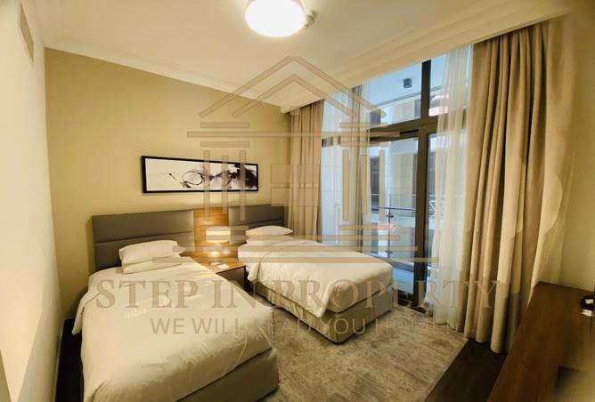 951784 - Property Image 3