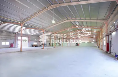 Warehouse - Studio for rent in Industrial Area 5 - Industrial Area - Industrial Area - Doha