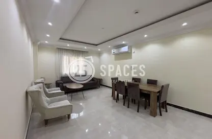 Apartment - 2 Bedrooms - 2 Bathrooms for rent in Al Mansoura - Al Mansoura - Doha