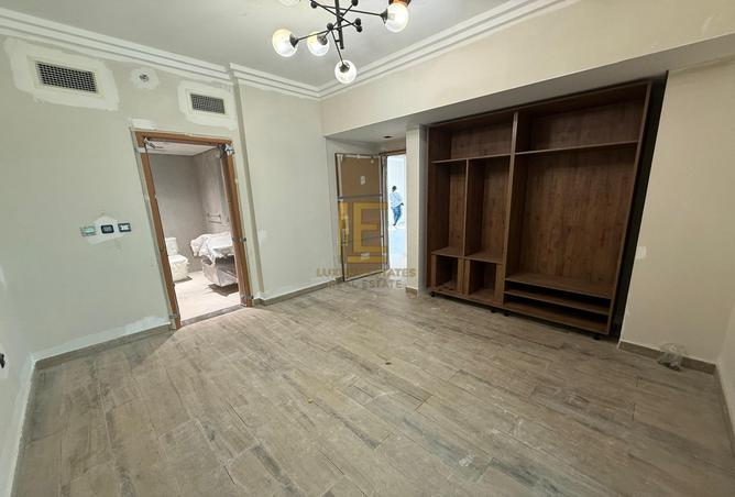 935851 - Property Image 2