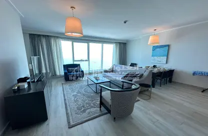 Living Room image for: Apartment - 1 Bedroom - 2 Bathrooms for sale in West Bay Lagoon Street - West Bay Lagoon - Doha, Image 1