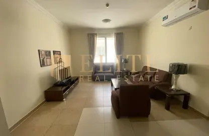 Apartment - 3 Bedrooms - 3 Bathrooms for rent in Central Inn Al Sadd - Al Sadd - Doha