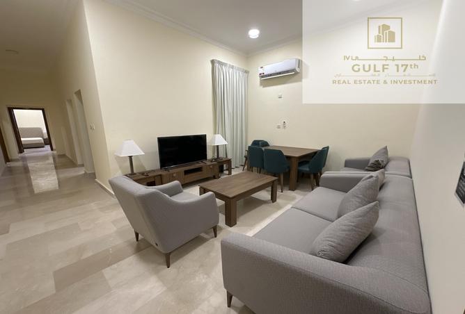 963700 - Property Image 2