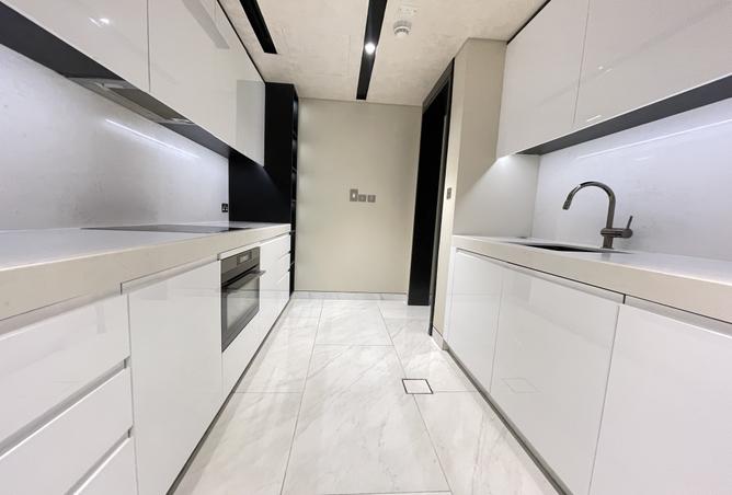 985578 - Property Image 3