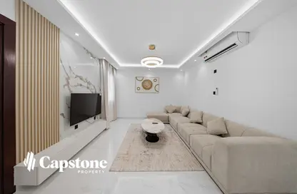 Apartment - 1 Bedroom - 2 Bathrooms for rent in Umm Ghwailina Comm - Umm Ghuwalina - Umm Ghuwailina - Doha
