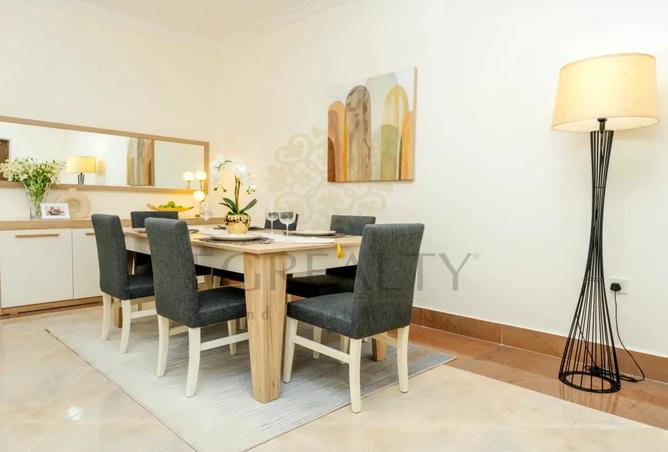918657 - Property Image 2