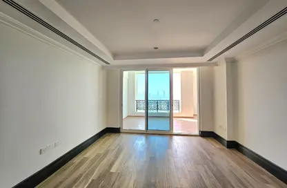 Apartment - 1 Bedroom - 2 Bathrooms for rent in Viva West - Viva Bahriyah - The Pearl Island - Doha