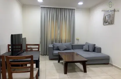 Apartment - 1 Bedroom - 2 Bathrooms for rent in Umm Ghuwailina 4 - Umm Ghuwailina - Doha