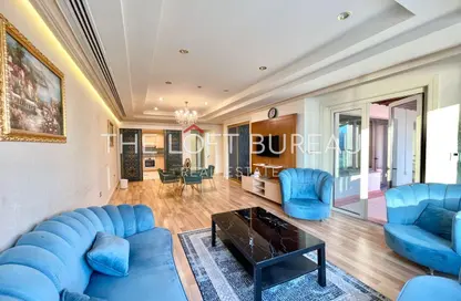 Apartment - 2 Bedrooms - 3 Bathrooms for sale in West Porto Drive - Porto Arabia - The Pearl Island - Doha