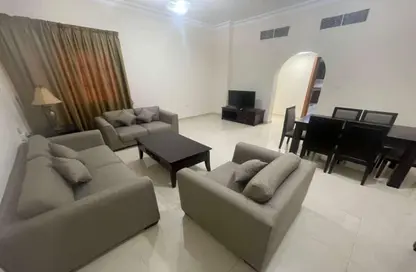 شقة - 3 غرف نوم - 2 حمامات للايجار في شارع السد - السد - الدوحة