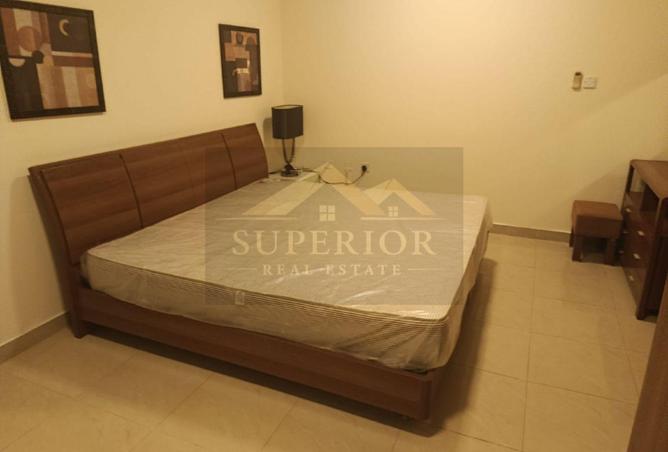 960094 - Property Main Image