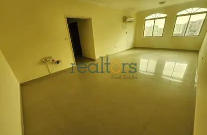 Apartment - 2 Bedrooms - 2 Bathrooms for rent in Al Sadd Road - Al Sadd - Doha Apartment - 2 Bedrooms - 2 Bathrooms for rent in Al Sadd Road - Al Sadd - Doha