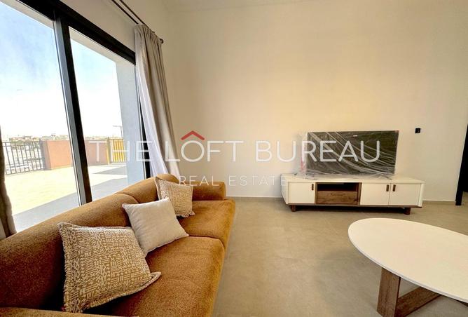 967797 - Property Image 2