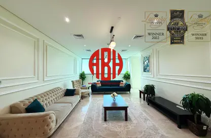 Apartment - 3 Bedrooms - 4 Bathrooms for rent in West Bay Lagoon Street - West Bay Lagoon - Doha