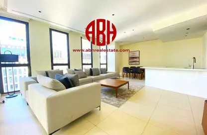 Living Room image for: Apartment - 2 Bedrooms - 2 Bathrooms for rent in Al Khail 2 - Al Khail - Msheireb Downtown Doha - Doha, Image 1