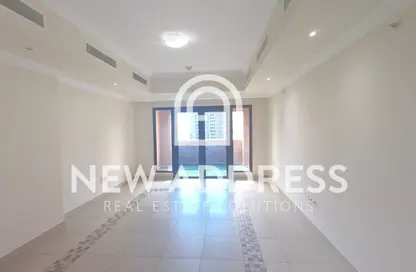 Apartment - 1 Bedroom - 2 Bathrooms for rent in Two Porto Arabia - Porto Arabia - The Pearl Island - Doha