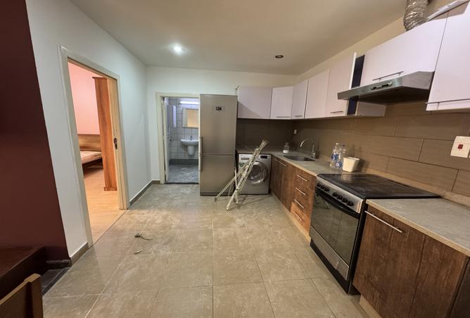 977162 - Property Image 2