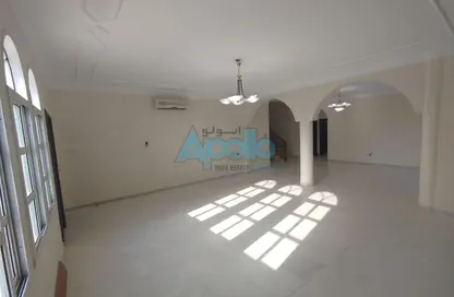 Villa - 4 Bedrooms - 3 Bathrooms for rent in Al Thumama - Al Thumama - Doha Villa - 4 Bedrooms - 3 Bathrooms for rent in Al Thumama - Al Thumama - Doha