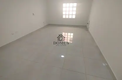 Apartment - 2 Bedrooms - 2 Bathrooms for rent in Al Zubair Bakkar Street - Al Sadd - Doha