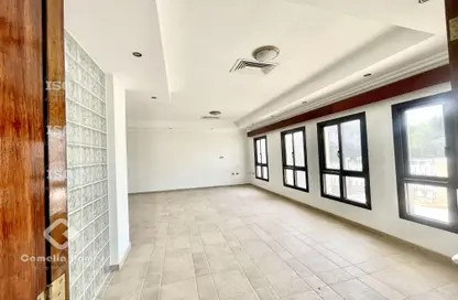 Villa - 4 Bedrooms - 5 Bathrooms for rent in Bin Omran 35 - Fereej Bin Omran - Doha Villa - 4 Bedrooms - 5 Bathrooms for rent in Bin Omran 35 - Fereej Bin Omran - Doha