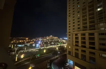شقة - 2 غرف نوم - 3 حمامات للايجار في بورتو أرابيا - جزيرة اللؤلؤة - الدوحة