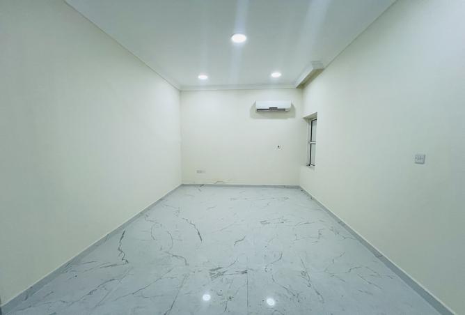 1000635 - Property Image 3