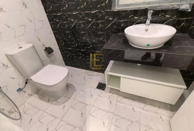 936208 - Property Image 3