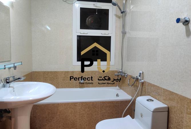 912591 - Property Image 3