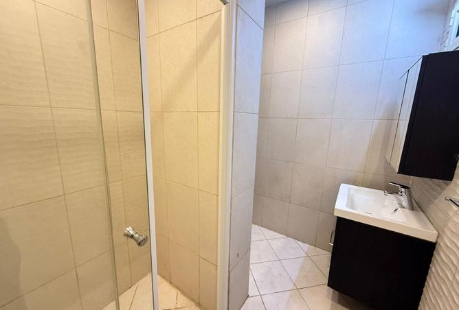 949511 - Property Image 2