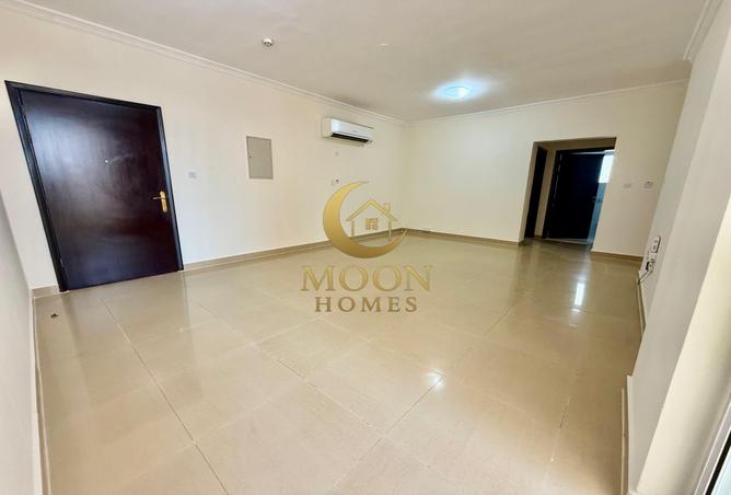 973155 - Property Image 2