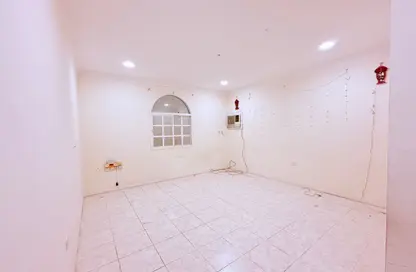 Apartment - 2 Bedrooms - 2 Bathrooms for rent in Old Airport Road - Old Airport Road - Doha