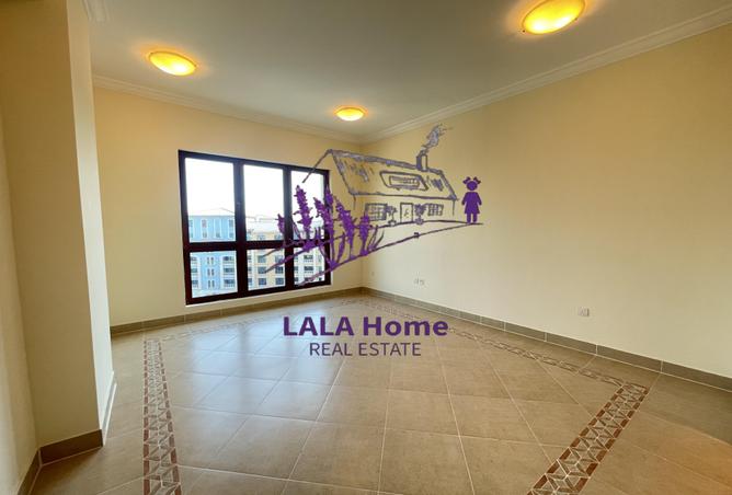 936734 - Property Image 2