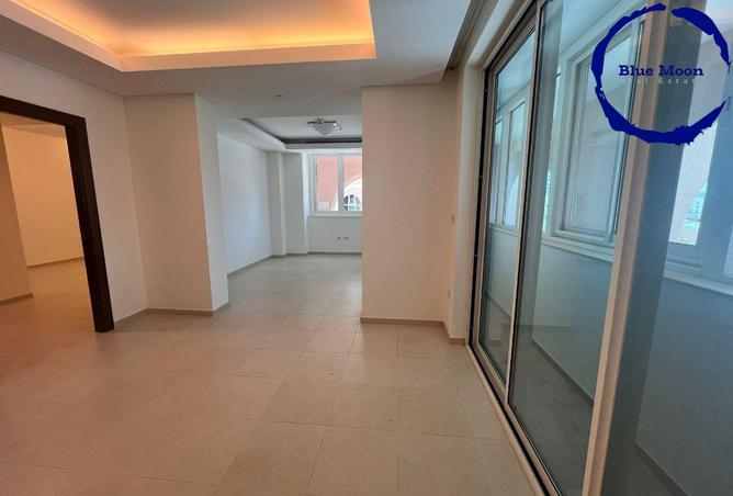 1004255 - Property Image 3