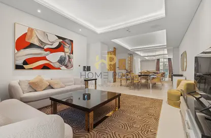 Apartment - 2 Bedrooms - 4 Bathrooms for rent in Floresta Gardens - Floresta Gardens - The Pearl Island - Doha