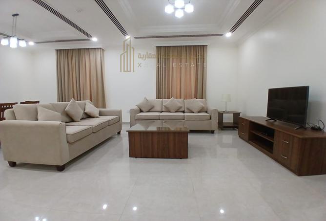 937022 - Property Image 2